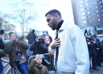 Pitchfork Gives Chris Brown’s ‘BROWN’ LP A 1.3 Rating