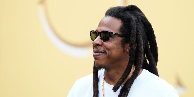 All The Best Bars From Jay-Z’s Roots Picnic Freestyle DECODED All The Best Bars From Jay-Z’s Roots Picnic Freestyle DECODED