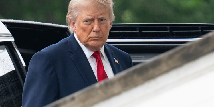 Donald Trump Is BIG MAD After Artists Drop Out From His Struggle Great American State Fair, Suggests Himself As A Replacement