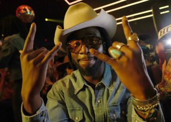 Top 10 Black Country Songs That Changed The Genre