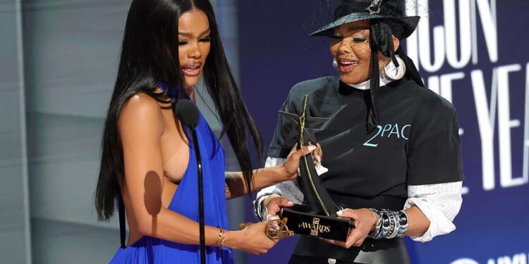 ‘Oh My God, B—ch, I’m Gagging!’ Teyana Taylor Gets Emotional As Idol Janet Jackson Crowns Her BET’s ‘Icon Of The Year’