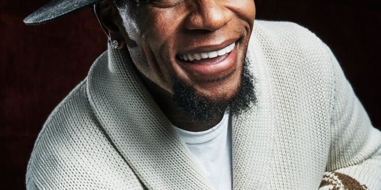 D.L. Hughley: ‘I’m Excited. The Country’s Ready for Something’