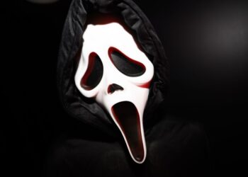 Mean Mugs! 15 Scariest Masks From Horror Movies